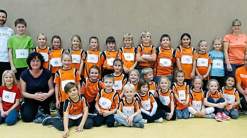 Die Jungsportler des TSV Ergoldsbach freuten sich über ihre guten Leistungen.