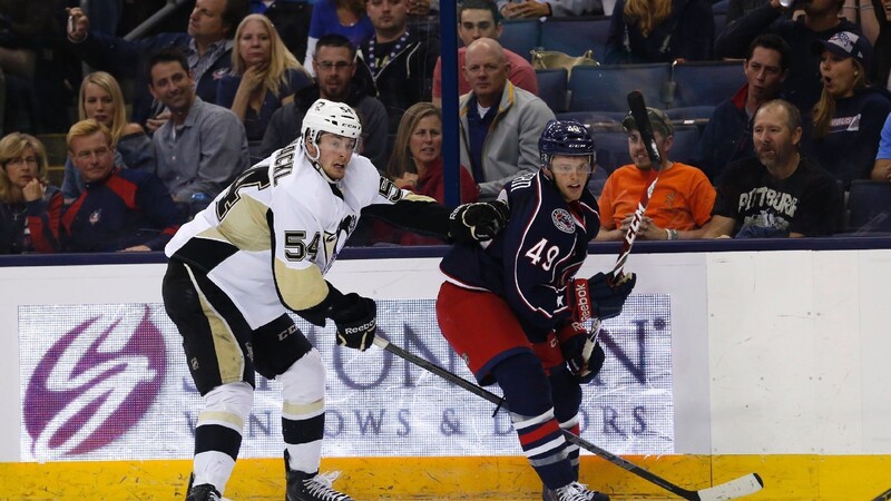 Tom Kühnhackl hat mit den Pittsburgh Penguins Spiel eins bei den Washington Capitals verloren.