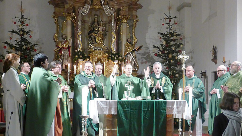 Die Priester und pastoralen Mitarbeiter feierten gemeinsam Gottesdienst.