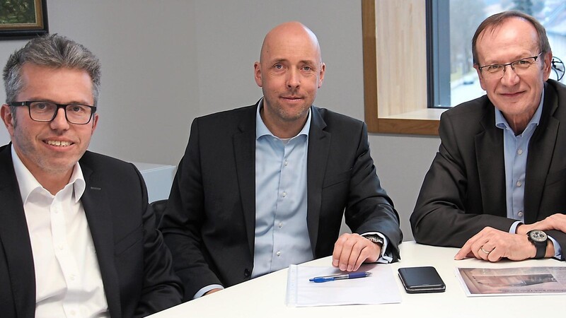 Egon Gröller (v.li.), Günther Bernreiter und Walter Wittmann beim Pressegespräch.