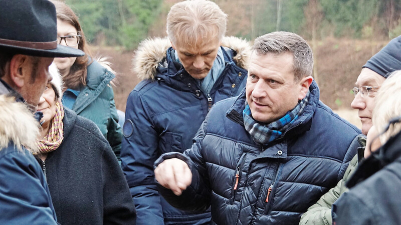 Landratskandidat Mißlbeck im Thiergarten: "Ich kann Ihnen heute nichts versprechen."