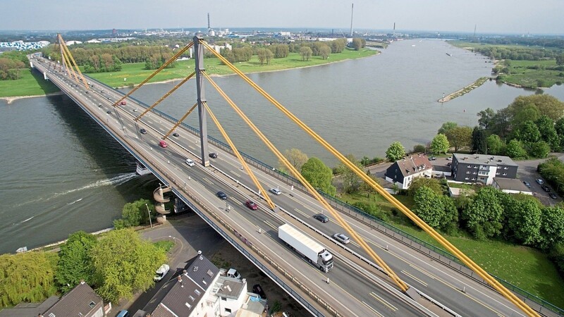 Vor allem die extreme Zunahme des Güterverkehrs ist laut Experten für den schlechten Zustand einiger Brücken in Deutschland verantwortlich.