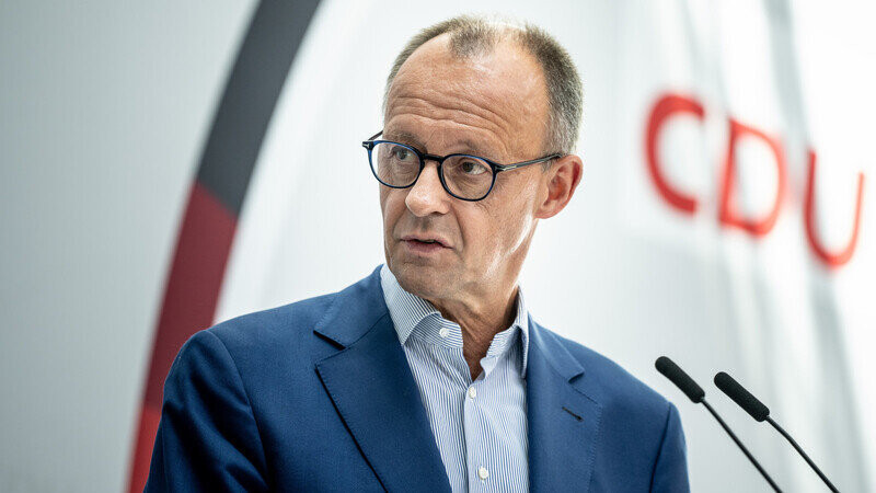 Der CDU-Vorsitzende Friedrich Merz tritt am Montag als Festredner auf der Altdorfer Wiesn auf.