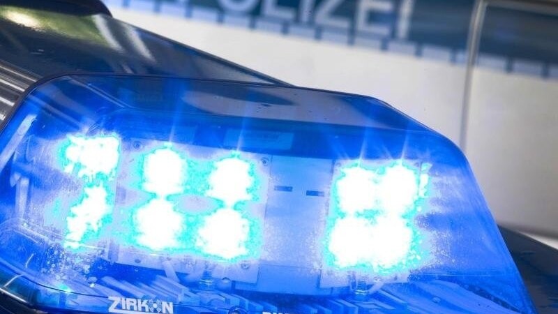 Zum Glück nur leichtverletzt hat sich eine 26-Jährige bei einem Unfall.