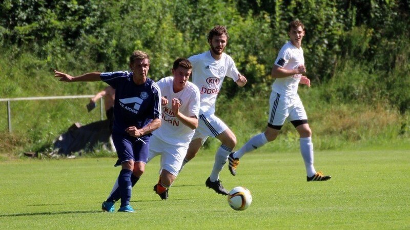 In Freilassing ließ die Spiele beim 3:0-Sieg nichts anbrennen.