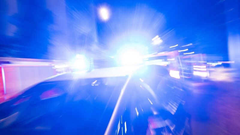 Die Kriminalpolizei Regensburg sucht Zeugen: In der Nacht auf Donnerstag wurden in Cham zwei hochwertige Audis gestohlen.