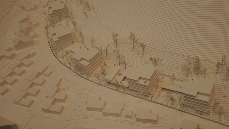 Das Modell gibt eine Vorstellung davon, wie die Bebauung entlang der Kolpingstraße aussehen soll.