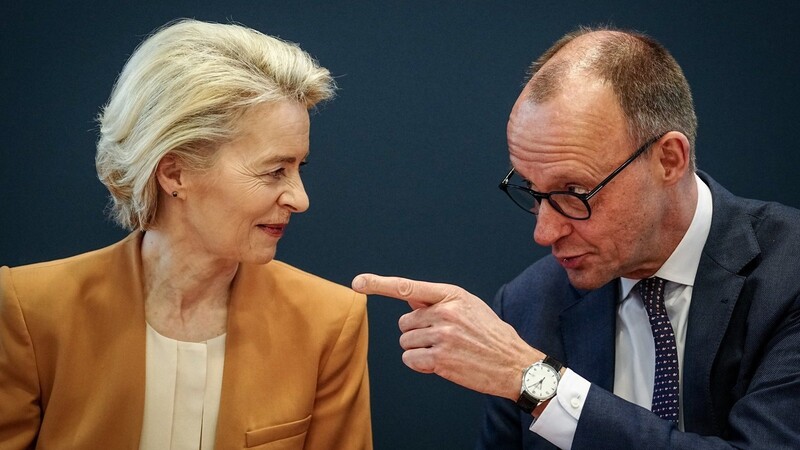 Ursula von der Leyen strebt eine zweite Amtszeit als EU-Kommissionspräsidentin an. CDU-Chef Friedrich Merz unterstützt sie dabei. Er erhofft sich Aufwind für seine eigene mögliche Kanzlerkandidatur.