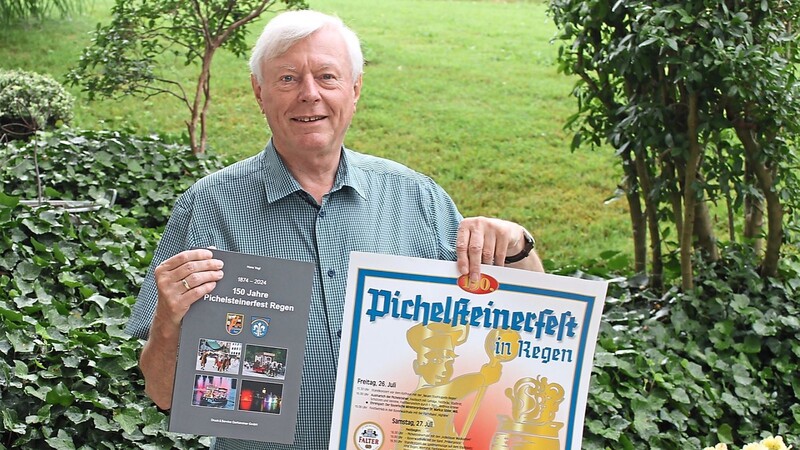Pichelsteiner-Präsident Walter Fritz ist voller Vorfreude auf das 150-jährige Jubiläum, zu dem auch eine Festschrift von Hans Vogl erschienen ist.