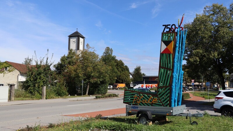 Wer am Festwochenende Landau besucht, kommt fast nicht daran vorbei: Kadletz' "L" steht nun an der Harburger Straße.