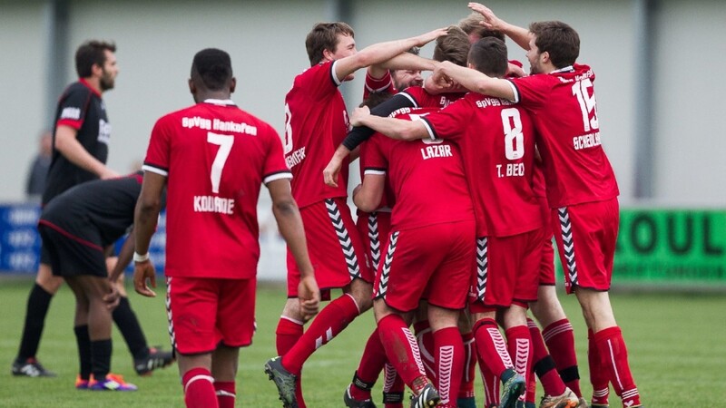 Die "Dorfbuam" haben allen Grund zu jubeln.