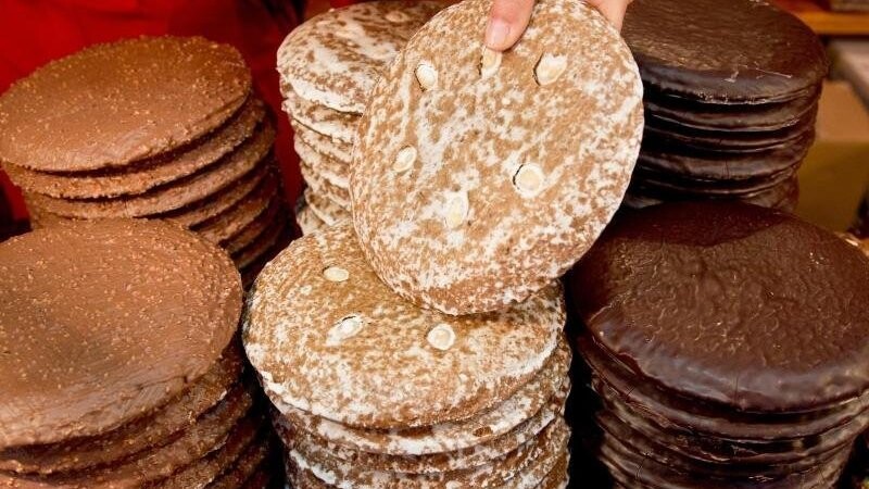 Lebkuchen sind in der Weihnachtszeit ein Klassiker - aber bereits im September? Unsere Leser geben ein recht eindeutiges Votum hab, bringen aber auch andere Argumente vor. (Symbolbild)