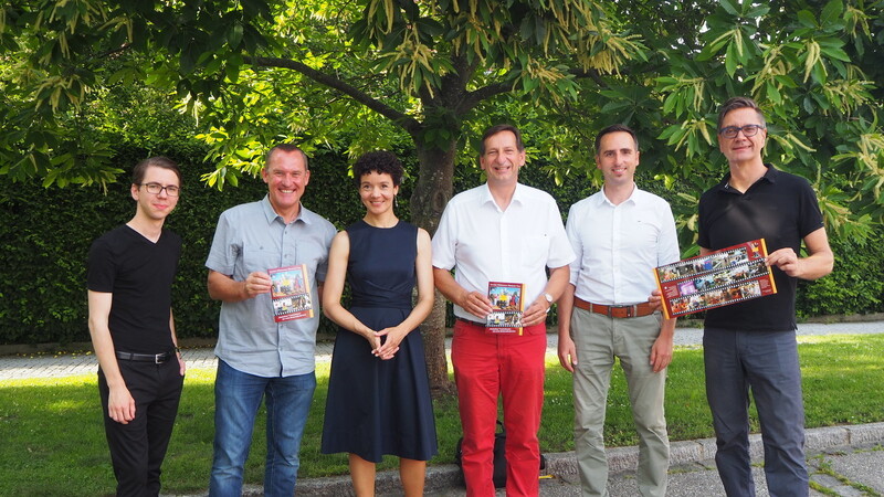 Lars Nitschke (Filmkulisse Bayern), Bap Koller (Filmkulisse Bayern), Katrina Jordan, Bürgermeister Dr. Franz Gassner, Christian Dittrich und Bertram Vogel (Niederbayern Forum) - "Niederbayern künftig als Filmregion stärken" war das Motto der Veranstaltung.