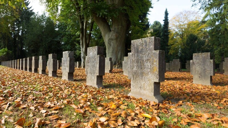 Feiern Sie Allerheiligen oder Halloween?