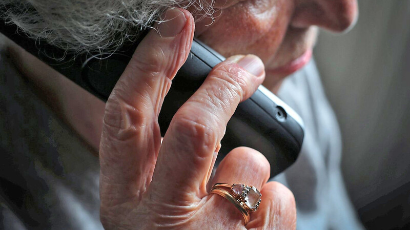 Ein angeblicher Bankmitarbeiter brachte einen 37-Jährigen um mehrere tausend Euro.